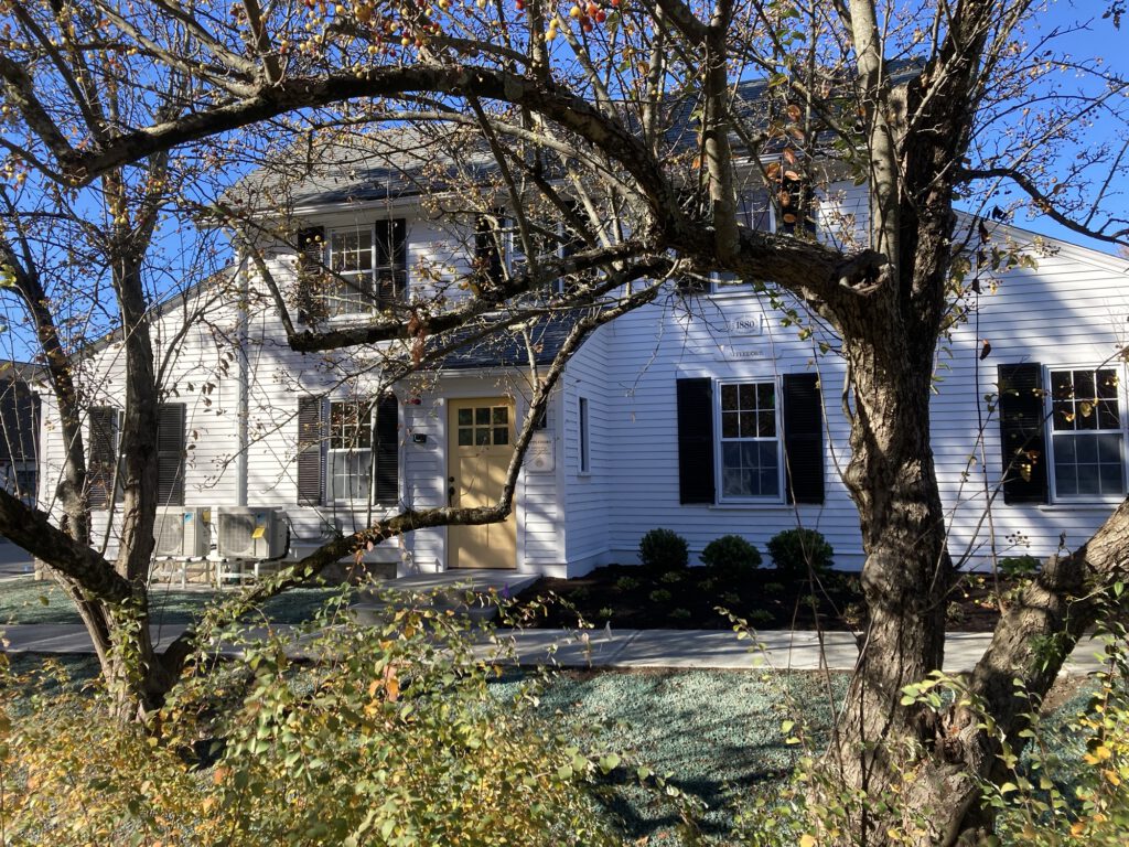 Appledore at Tenacre Country Day School