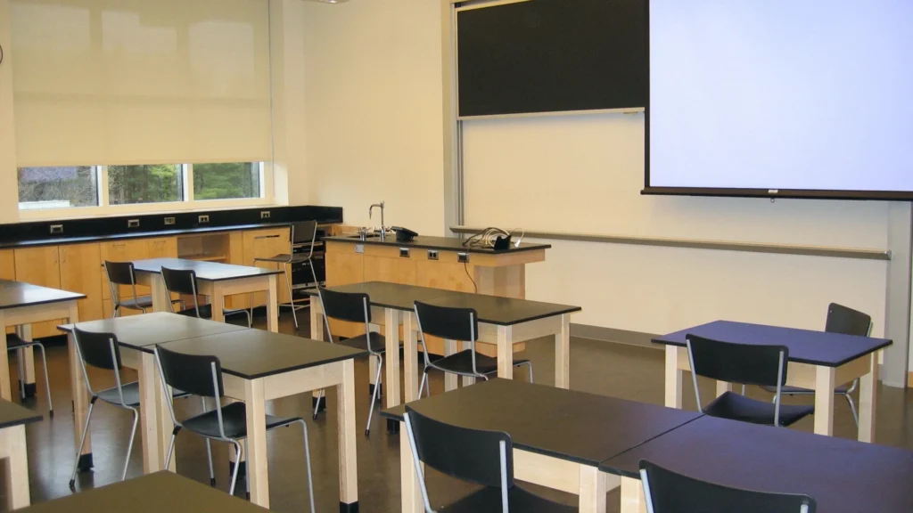 Richard L. Gelb Science Center at Phillips Academy